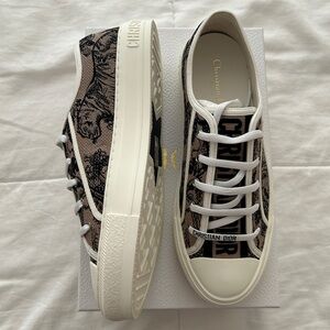 Dior Walk'n'Dior Sneakers